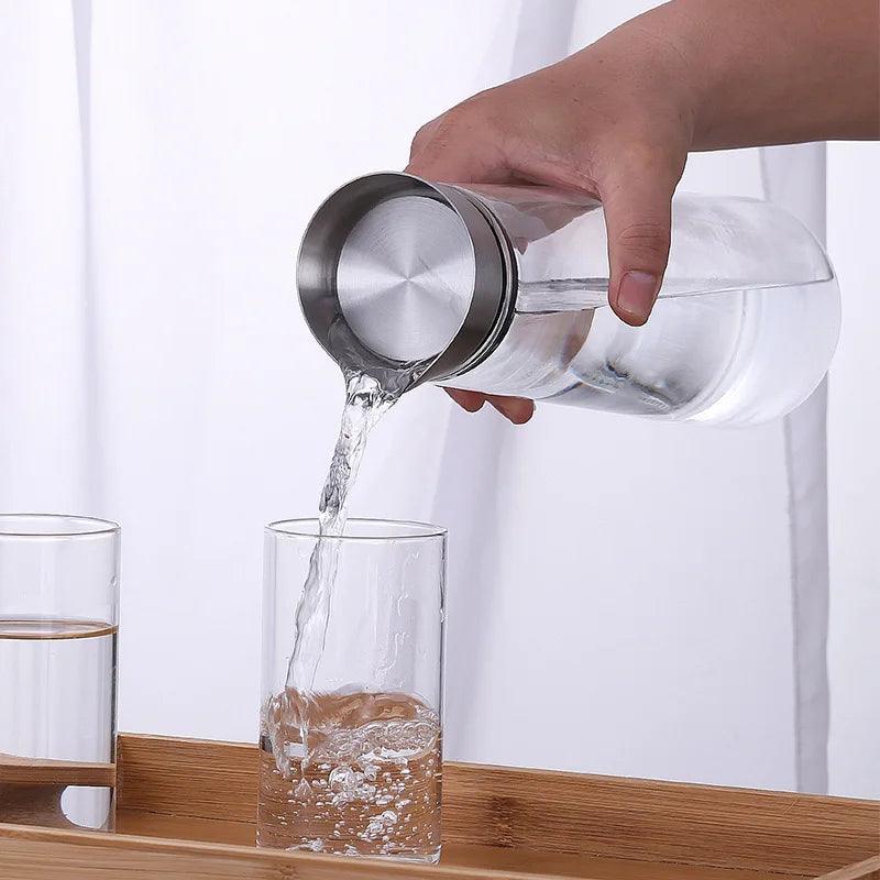 Glass Carafe for Hot/Cold Water: Stylish Storage for Your Favorite Drinks