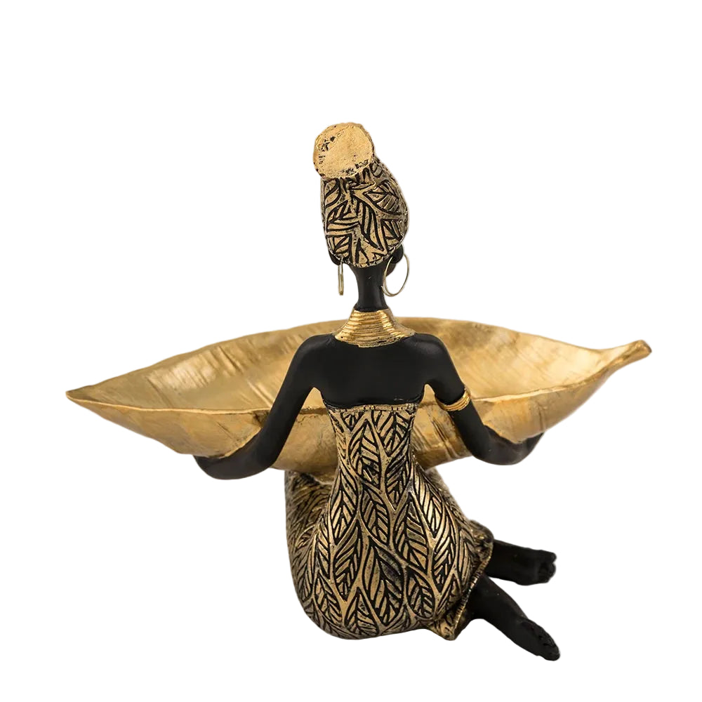 Black woman figurine tray
Entrance porch decoration
Luxury key holder
Modern home décor ornaments
Resin jewellery container
Artistic hallway organiser
Contemporary sculpture tray