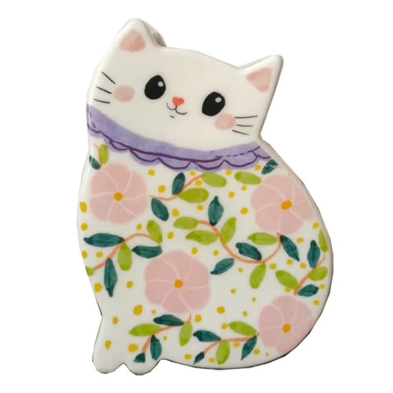 clHouse & Home
Cat shaped ceramic vase UK
Hand painted cat flower pot
Whimsical animal bud vase
Minimalist cat home decor
Unique ceramic flower arrangement
Boutique cat lover gift ideas
Nordic style cat ornament
Small decorative ceramic vase