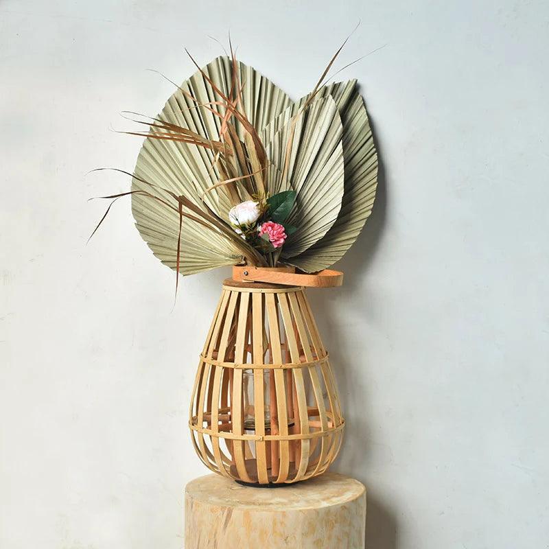 Warmth

Unique

Tropical Oasis

Tropical

Texture

Sustainable

Relaxed Atmosphere

Palm Leaf Wall Decor

Palm Leaf Wall Art

Palm Leaf Fan

Palm Leaf Arrangement

Natural

Large

Home Decor

Gift

Eye-Catching

Boho Decor

Boho

