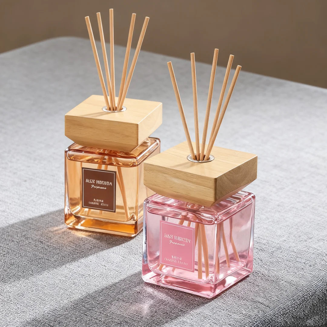 "Nordic Square" Reed Diffuser – 200ml square glass bottle with reed sticks, available in 4 fragrances | CL House