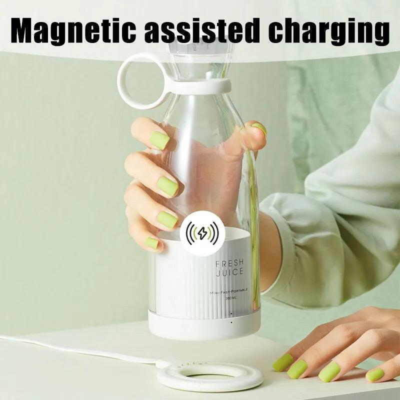 Mini licuadora eléctrica con cuchillas de carga inalámbrica