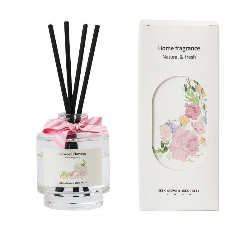 "Between Flowers" Reed Diffuser – Between Flowers, glass bottle with black reeds | CL House