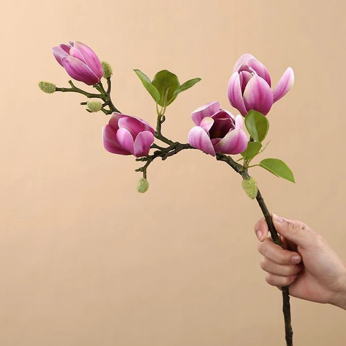 Silk magnolia bouquet

Artificial wedding flowers

Faux bridal bouquet

Magnolia floral props

Realistic silk flowers UK

Magnolia table centrepiece

Artificial garden decoration

DIY floral arrangement

Large faux magnolia stems