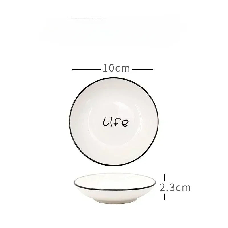 Cat ceramic sauce dish

Cute seasoning plate

Kawaii kitchen accessories

Soy sauce dip bowl

Cat lover kitchen gift UK

Mini dessert plate

Creative snack dishes

Sushi condiment bowl

Ceramic vinegar dish