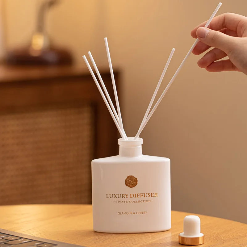 Glamour & Cheery Luxury Diffuser Private Collection — inserting rattan reeds, white edition