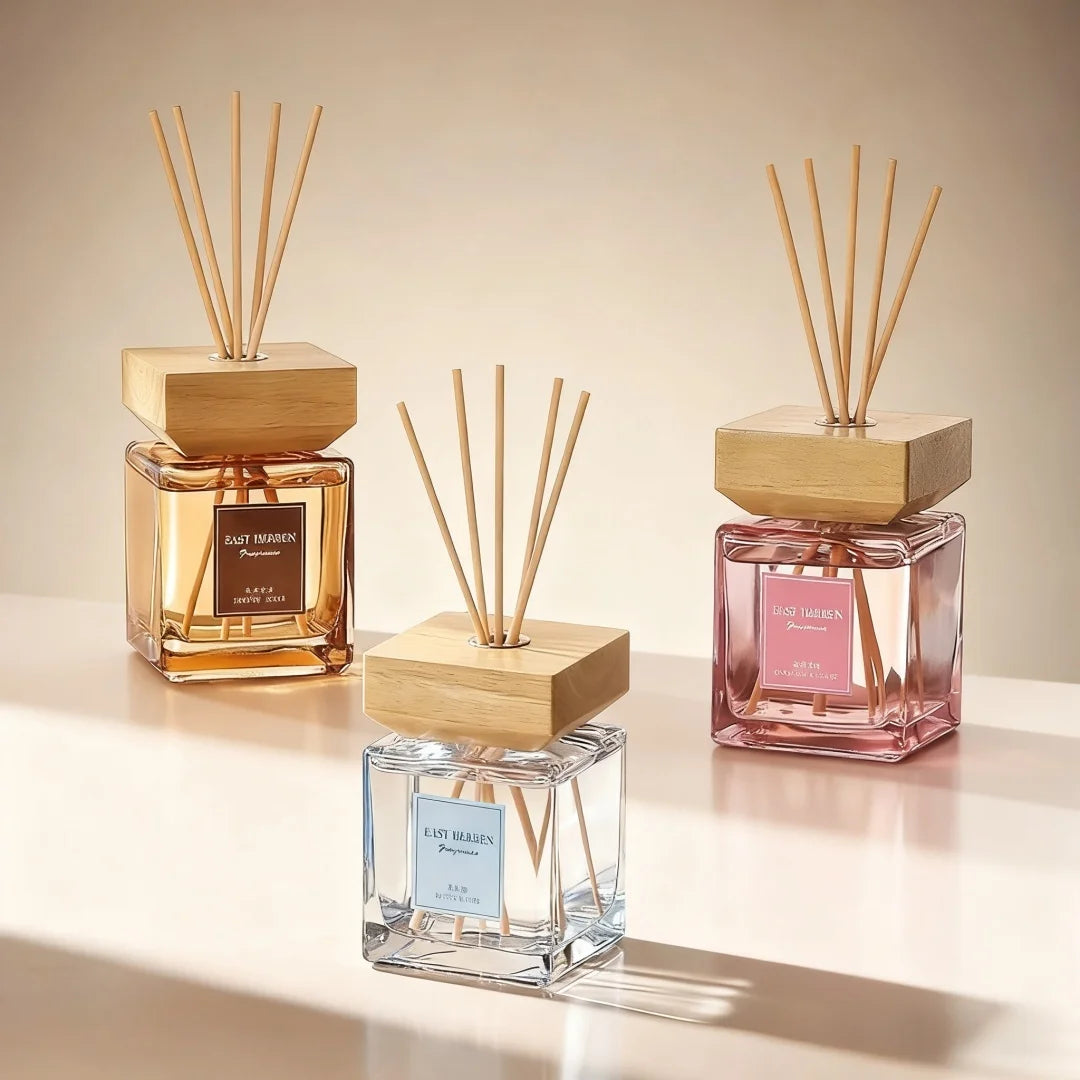 "Nordic Square" Reed Diffuser – 200ml square glass bottle with reed sticks, available in 4 fragrances | CL House
